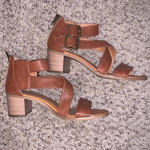 Rampage Brown Leather Strappy Sandal with Buckle & Zipper 7